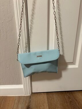 yani j'adore Light Blue Chain Crossbody Bag